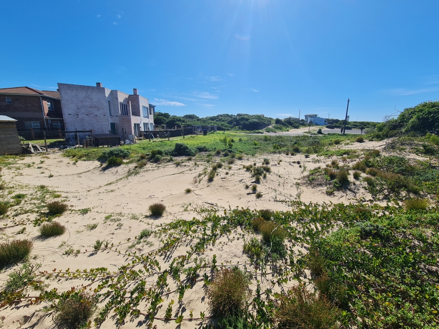 0 Bedroom Property for Sale in Paradise Beach Eastern Cape